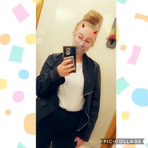 Meet your Posher, Hannah